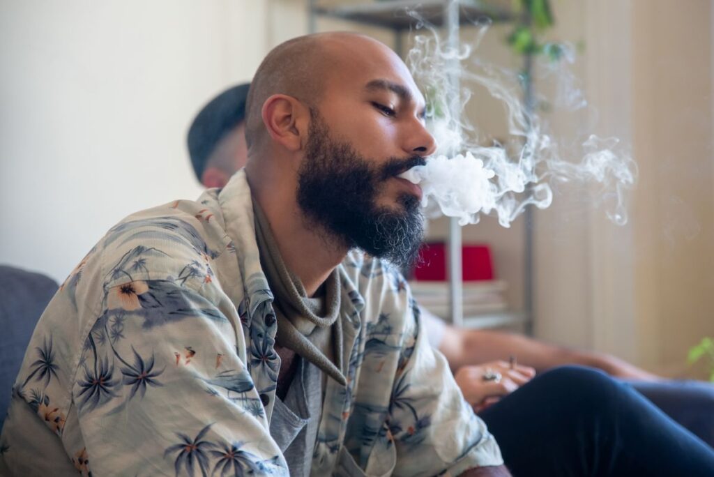 Vaping and Sleep Quality – How Nicotine Timing and Evening Use Disrupt Rest and What to Do About It